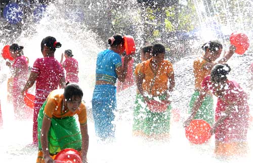 wKgBm04Jz7O-zqIrAACmdx__QvA10.jpeg?imageView2%2F2%2Fw%2F600%2Fh%2F600%7Cwatermark%2F1%2Fimage%2FaHR0cDovL2ZpbGUxMDEubWFmZW5nd28ubmV0L3M5L00wMC82My84RS93S2dCczFaTmVzV0FZb29JQUFBU2JNMElpRjQyNDEucG5n%2Fgravity%2FSouthEast%2Fdx%2F20%2Fdy%2F20